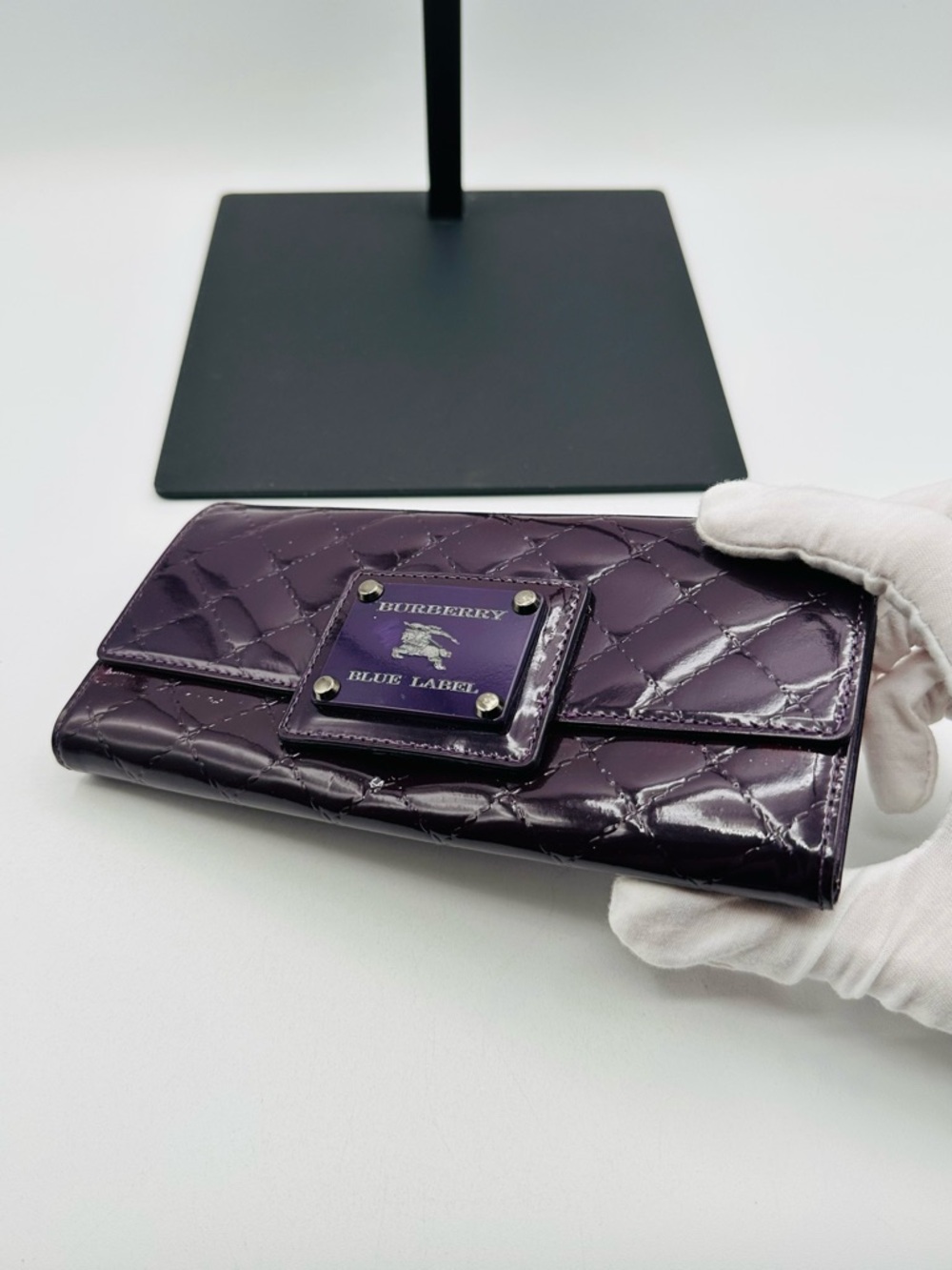 Burberry Quilted Patent Leather Wallet - Picture 4 of 12